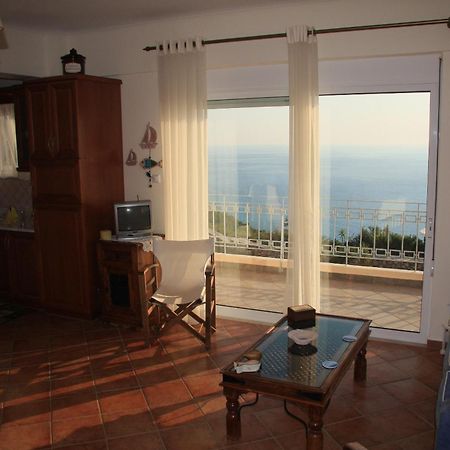 Kalivakia View Apartment Tsoukaladhes Room photo